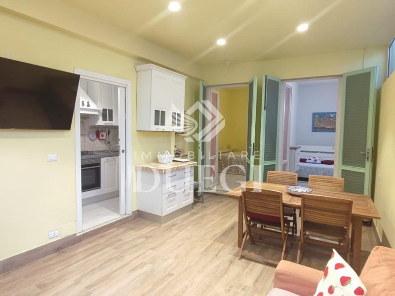 Quadrilocale in Vendita a Viareggio, 195'000&euro;, 50 m², arredato