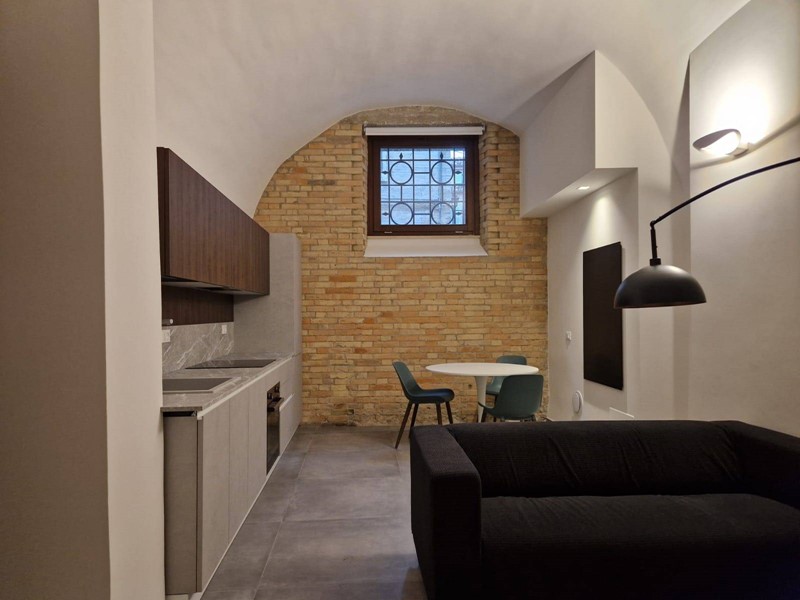 Trilocale in Vendita a Fermo, 88'000&euro;, 53 m²