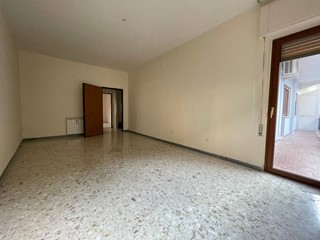 Appartamento in Vendita a Caserta, 260'000&euro;, 184 m²