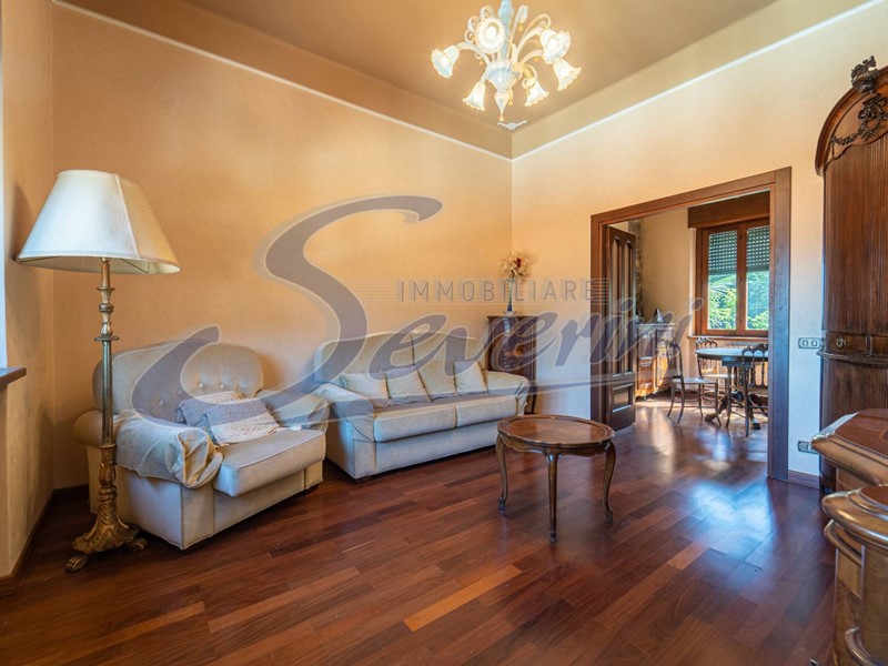 Quadrilocale in Vendita a Como, 340'000&euro;, 120 m²