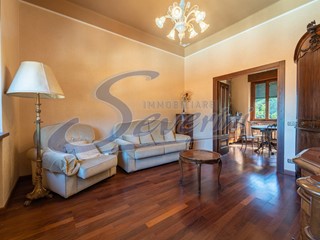 Quadrilocale in Vendita a Como, 340'000&euro;, 120 m²