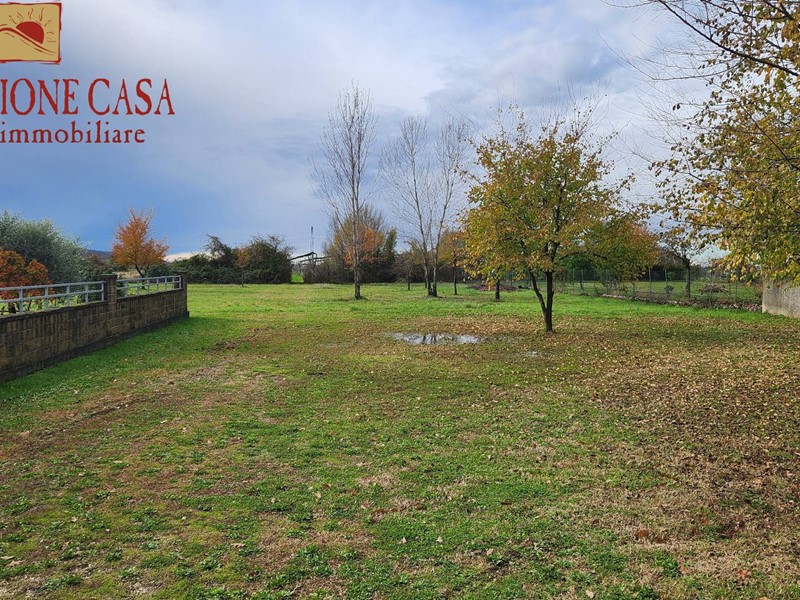 Terreno edificabile in Vendita a Cormons, 79'000&euro;, 1656 m²