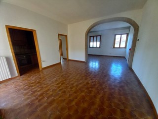 Appartamento in Vendita a Ponsacco, 230'000&euro;, 340 m²