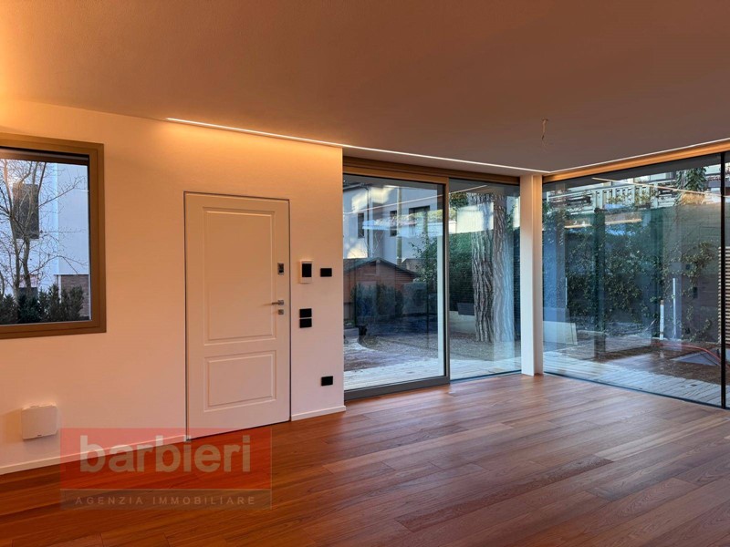 Quadrilocale in Affitto a Cervia, 120 m²