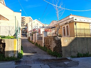 Trilocale in Vendita a Messina, 92'000&euro;, 90 m²