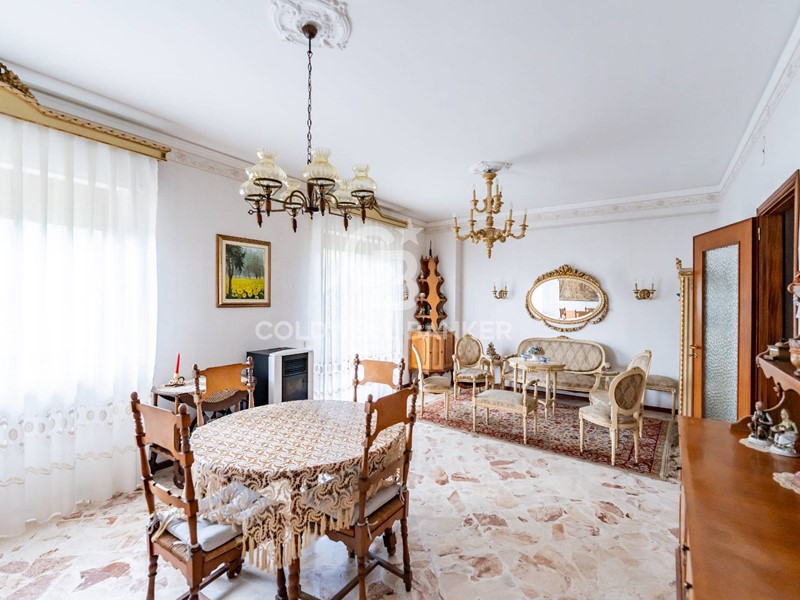 Appartamento in Vendita a San Giovanni la Punta, 169'000&euro;, 163 m²