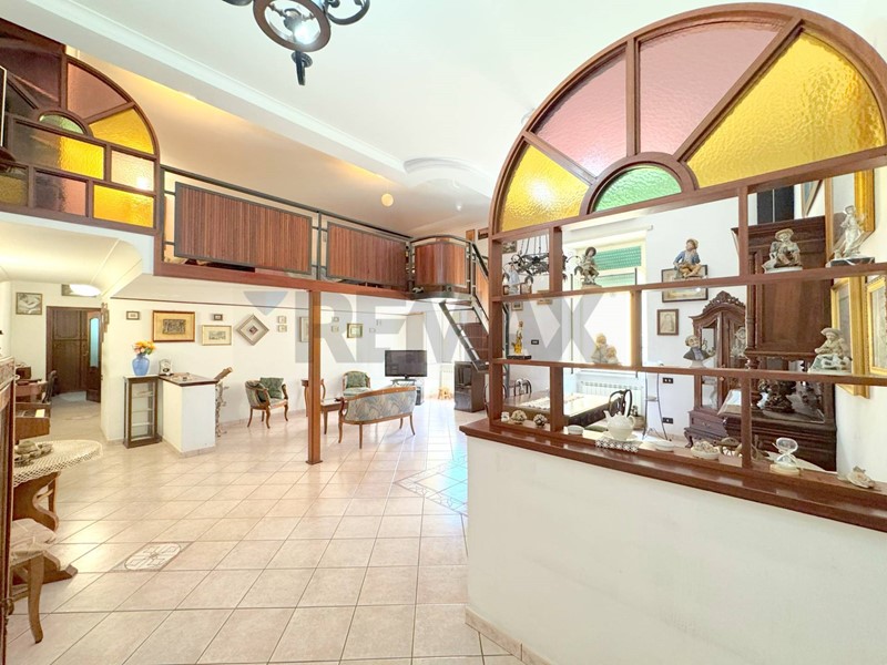 Quadrilocale in Vendita a Napoli, 420'000&euro;, 130 m²