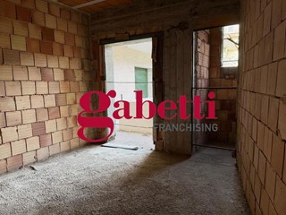 Appartamento in Vendita a Recale, 115'000&euro;, 168 m²