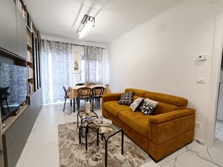 Quadrilocale in Vendita a Bologna, 245'000&euro;, 82 m², con Box