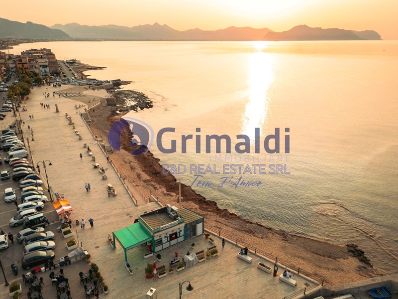 Trilocale in Vendita a Bagheria, 205'000&euro;, 94 m²