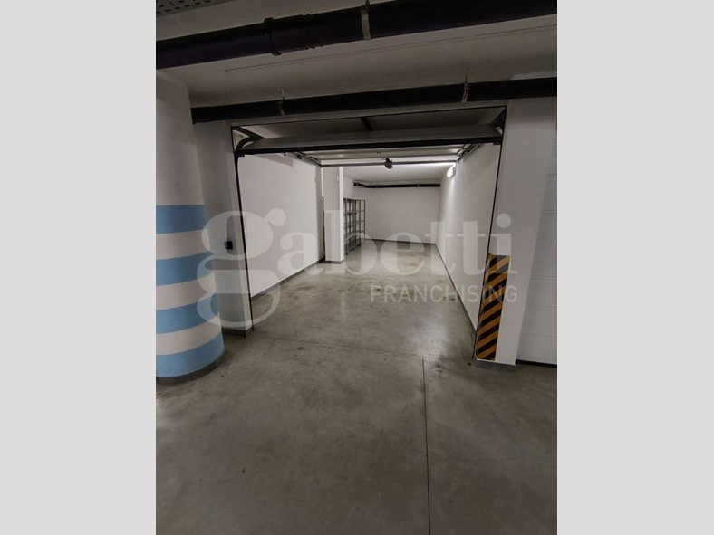 Bilocale in Affitto a Cagliari, 1'500&euro;, 70 m²