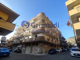Bilocale in Vendita a Bagheria, 125'000&euro;, 54 m²