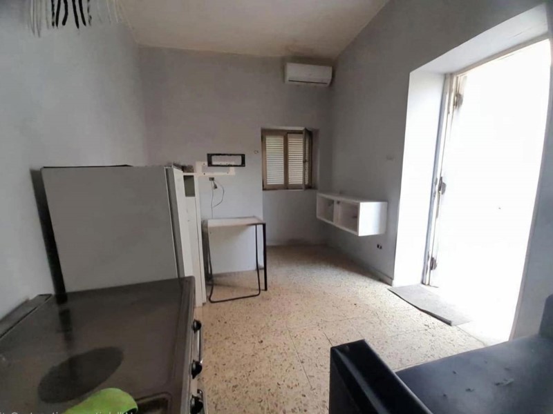 Bilocale in Vendita a Caivano, 7'000&euro;, 25 m²