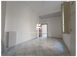 Quadrilocale in Vendita a Salerno, 220'000&euro;, 83 m²