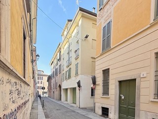 Bilocale in Vendita a Brescia, 195'000&euro;, 57 m², arredato