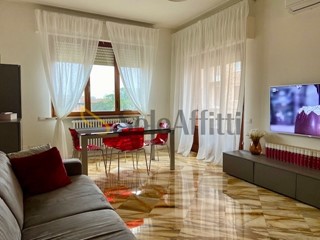 Quadrilocale in Affitto a Siena, zona Fuori Porta Camollia, 960&euro;, 100 m², arredato