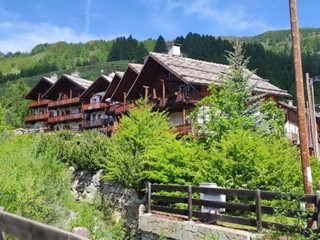 Bilocale in Vendita a Pragelato, 230'000&euro;, 65 m², arredato