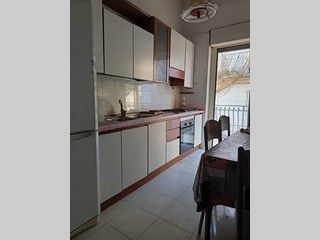 Appartamento in Vendita a Partinico, 85'000&euro;, 100 m², con Box