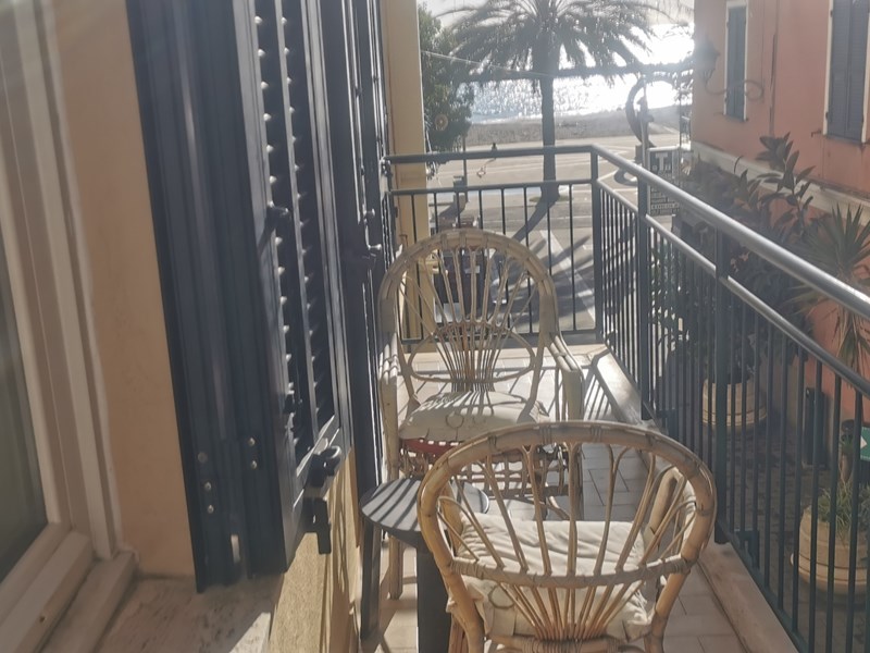 Appartamento in Vendita a Taggia, zona Centro, 400'000&euro;, 100 m², arredato