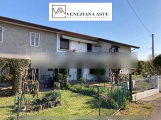 Quadrilocale in Vendita a Venezia, 76'125&euro;, 85 m²
