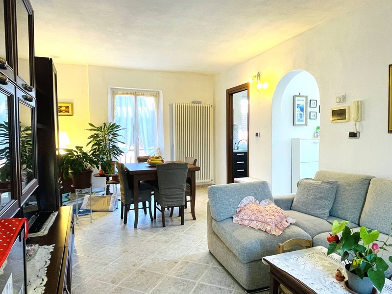 Trilocale in Vendita a Cairo Montenotte, 105'000&euro;, 60 m²