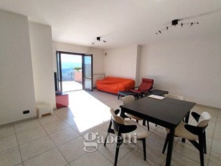 Trilocale in Vendita a Campodipietra, 109'000&euro;, 95 m², con Box