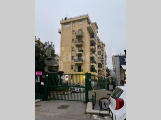 Trilocale in Vendita a Palermo, 250'000&euro;, 114 m²