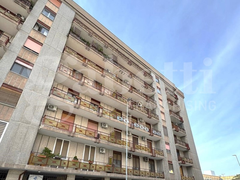 Quadrilocale in Vendita a Bari, 280'000&euro;, 105 m²