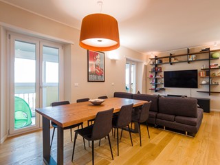 Appartamento in Vendita a Torino, zona Centro, 479'000&euro;, 152 m²