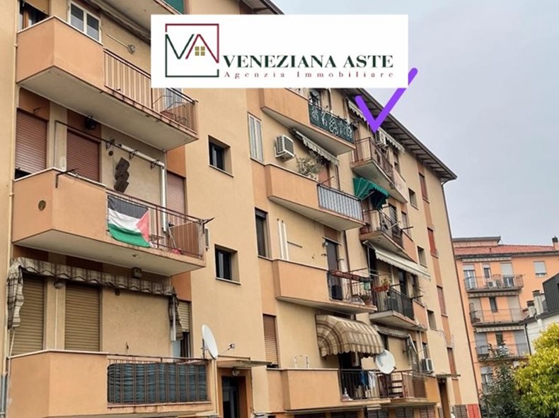 Quadrilocale in Vendita a Venezia, 34'572&euro;, 90 m²