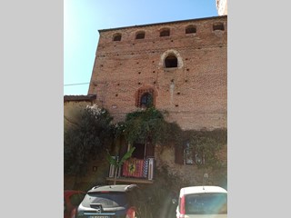 Bilocale in Vendita a Chieri, 22'500&euro;, 65 m²