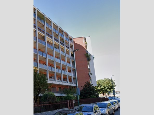 Quadrilocale in Vendita a Torino, 180'000&euro;, 132 m²