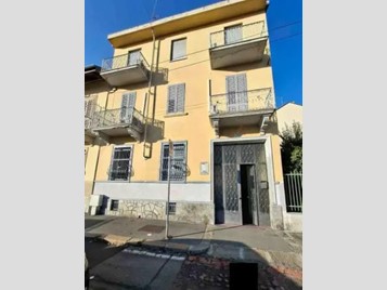 Trilocale in Vendita a Torino, 91'800&euro;, 85 m²