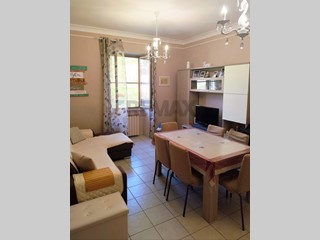 Quadrilocale in Vendita a Minturno, 115'000&euro;, 80 m²