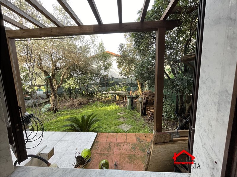 Bilocale in Vendita a Massa, 140'000&euro;, 55 m²