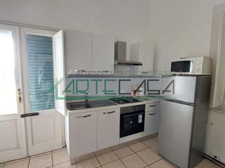 Trilocale in Affitto a Cascina, zona San Giorgio, 600&euro;, 50 m², arredato
