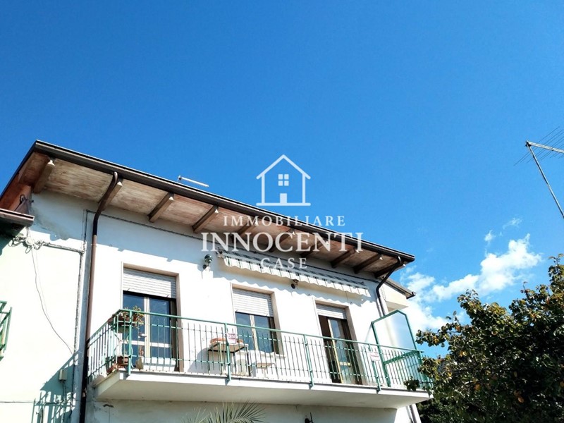 Appartamento in Vendita a Massa, 170'000&euro;, 110 m²