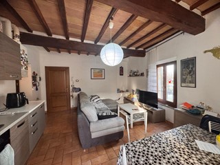 Bilocale in Vendita a Sovicille, zona San Rocco a Pilli, 120'000&euro;, 45 m², arredato