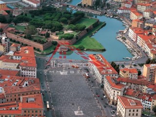 Appartamento in Vendita a Livorno, 340'000&euro;, 495 m²