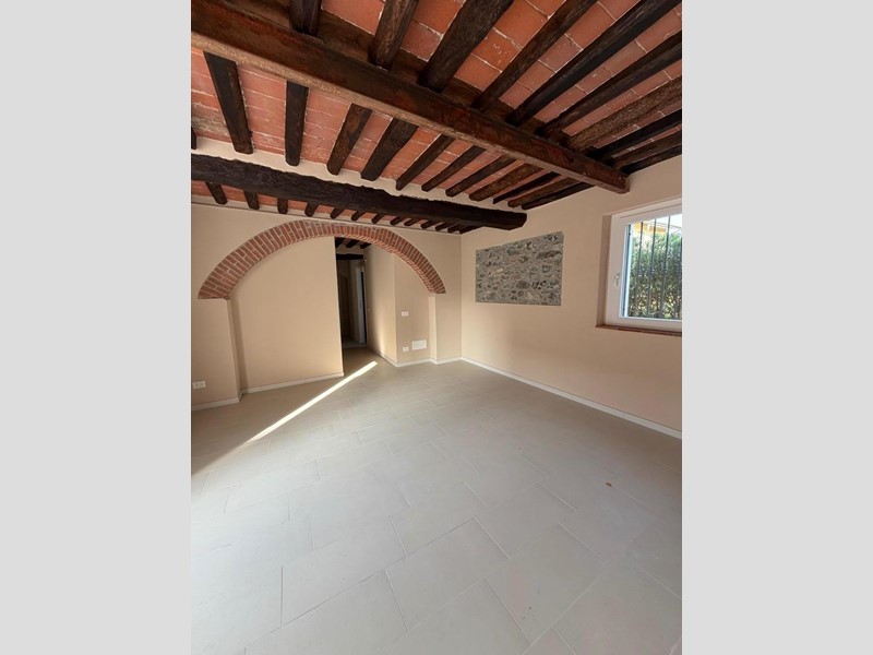 Quadrilocale in Vendita a Sarzana, 270'000&euro;, 86 m²