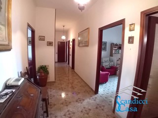 Appartamento in Vendita a Firenze, 320'000&euro;, 100 m²