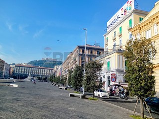Appartamento in Vendita a Napoli, 126 m²