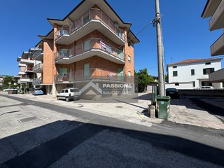 Trilocale in Vendita a Martinsicuro, 119'000&euro;, 110 m²