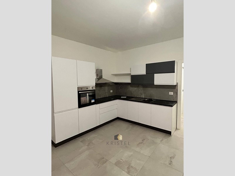 Trilocale in Affitto a Chieti, 630&euro;, 53 m²