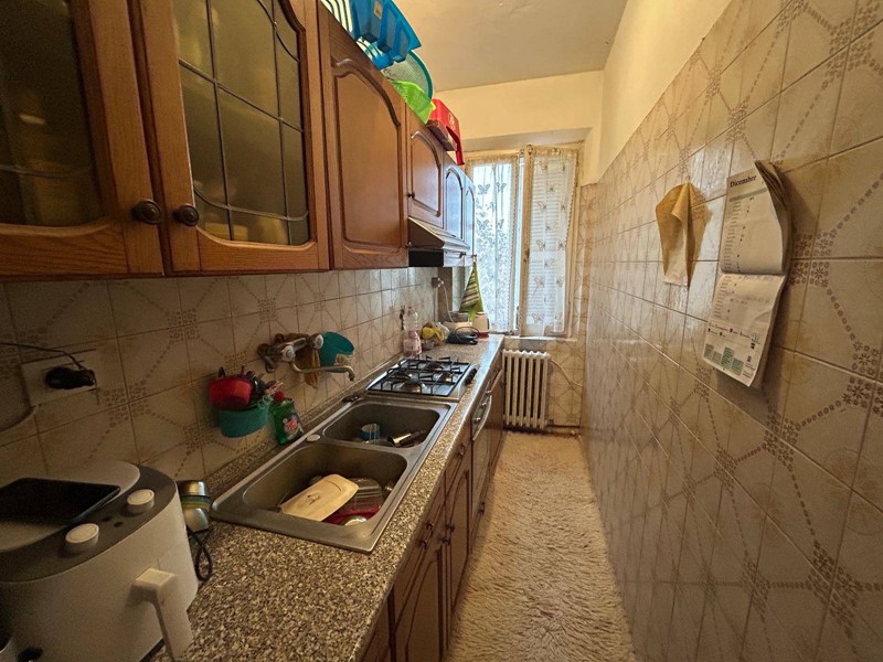 Appartamento in Vendita a Poggio Rusco, 79'000&euro;, 138 m²