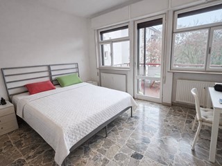 Trilocale in Affitto a Ferrara, 250&euro;, 77 m²