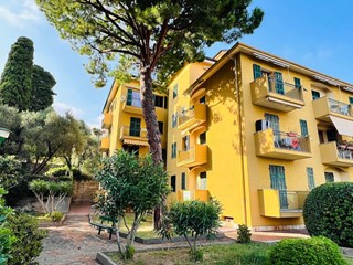 Trilocale in Vendita a San Bartolomeo al Mare, 228'000&euro;, 70 m²