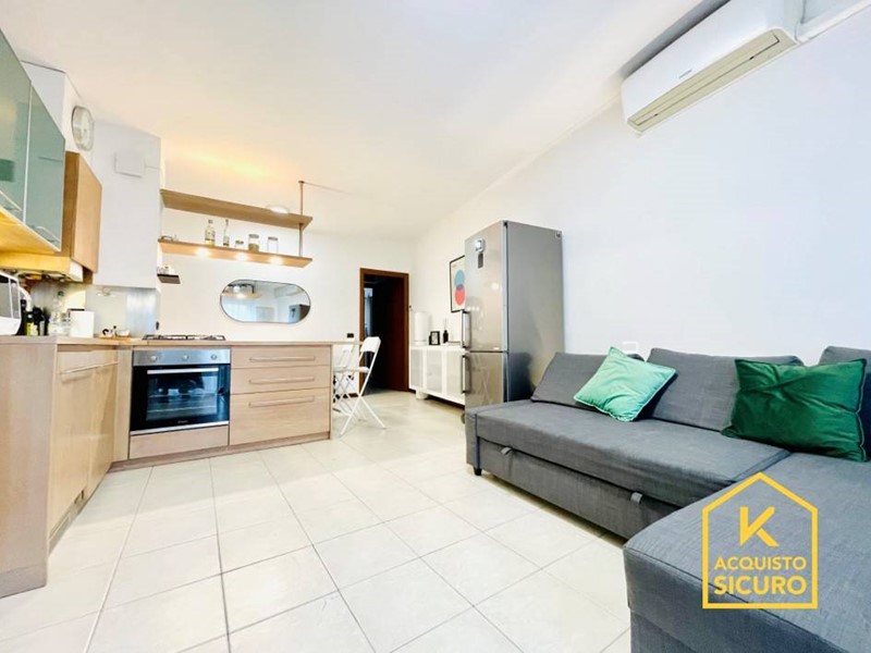 Bilocale in Vendita a Milano, 278'000&euro;, 54 m²