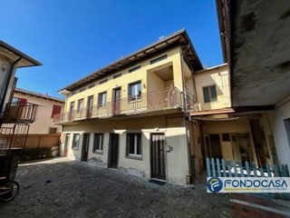Bilocale in Vendita a Palazzolo sull'Oglio, 46'000&euro;, 52 m²