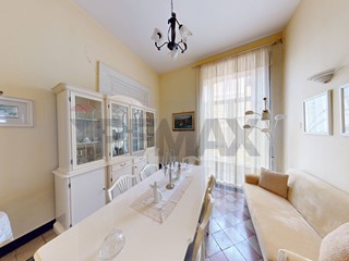 Appartamento in Vendita a Nocera Inferiore, 150'000&euro;, 135 m²